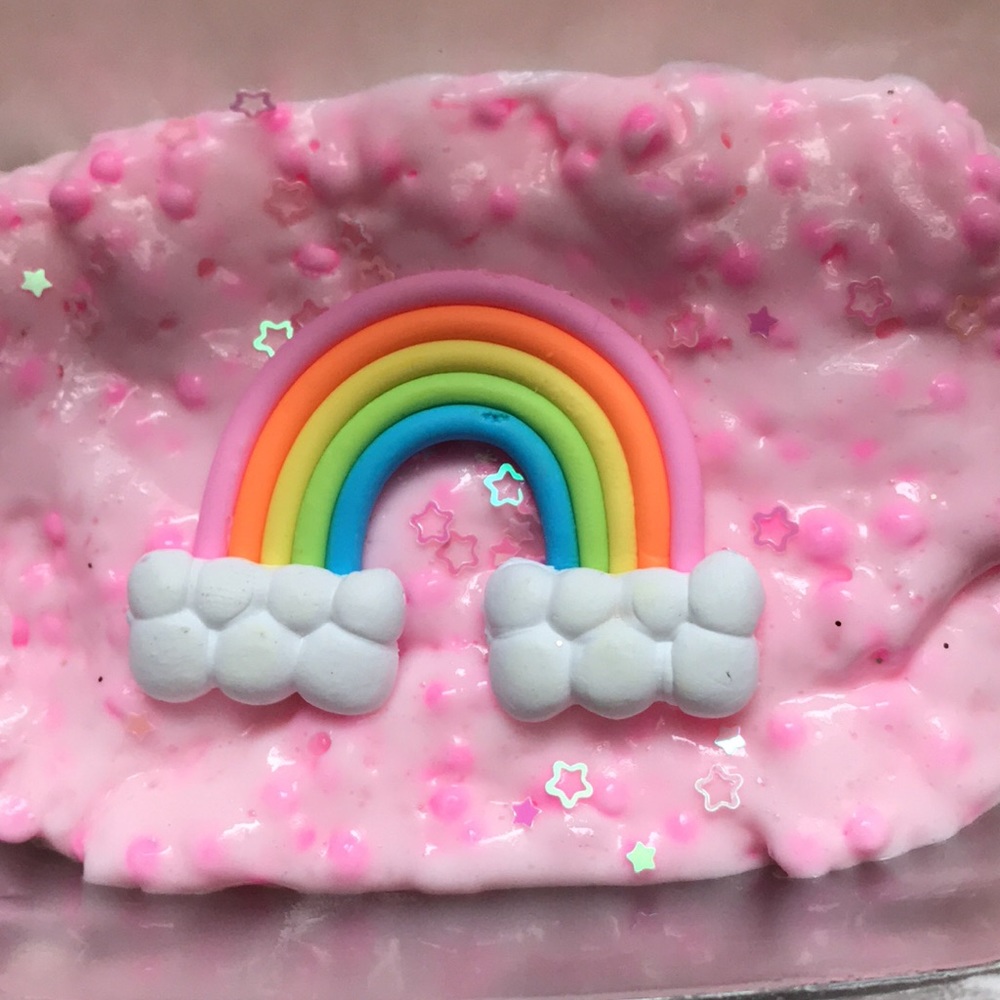 Bubble gum slime
